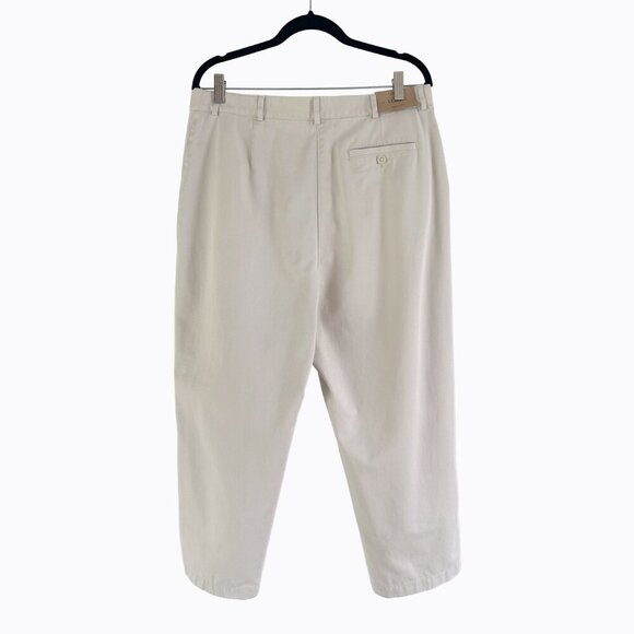 LL Bean Original Fit Capri Pants Sz16 Khaki Cotton Pleated Preppy Casual Classic - Picture 2 of 7